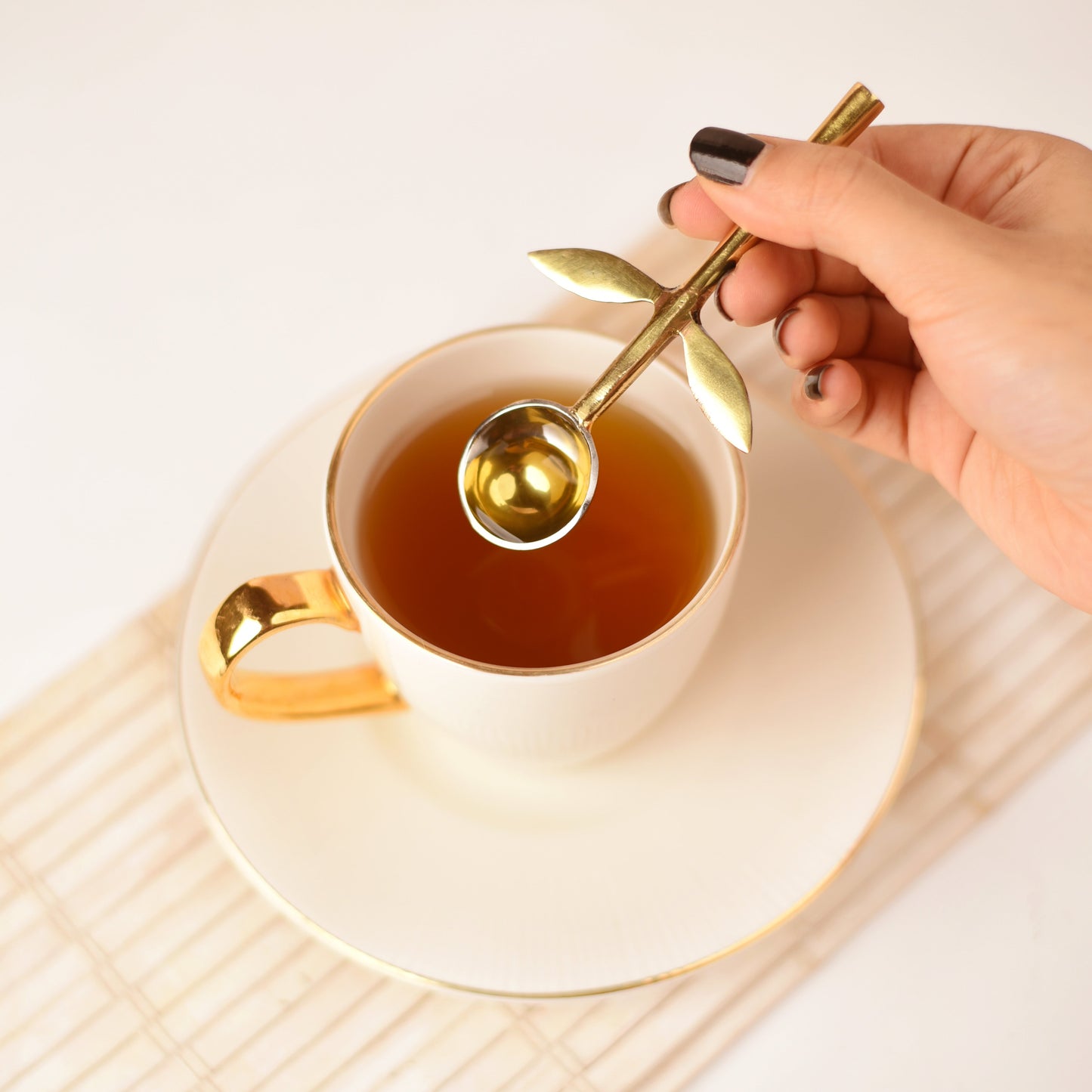 Golden Petal Spoon - 1 Pc - MAKAIBARI TEA