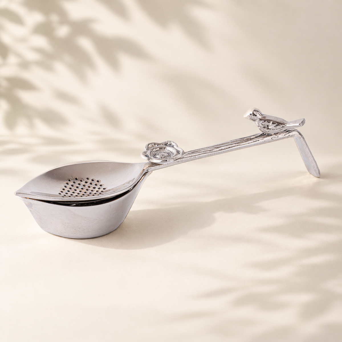 Forest Leaf Strainer