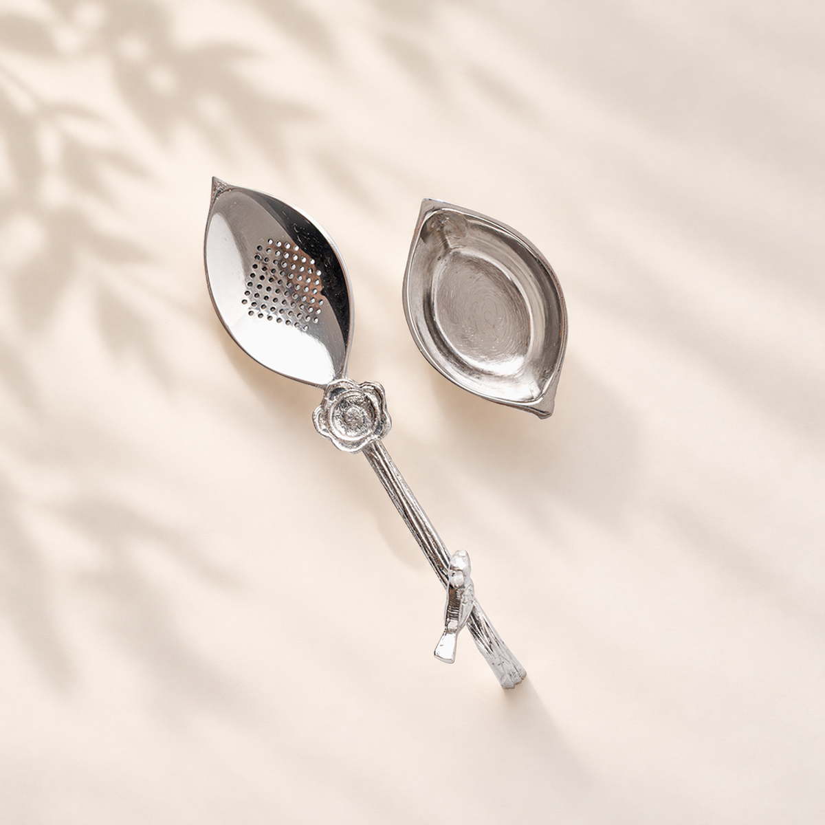 Forest Leaf Strainer