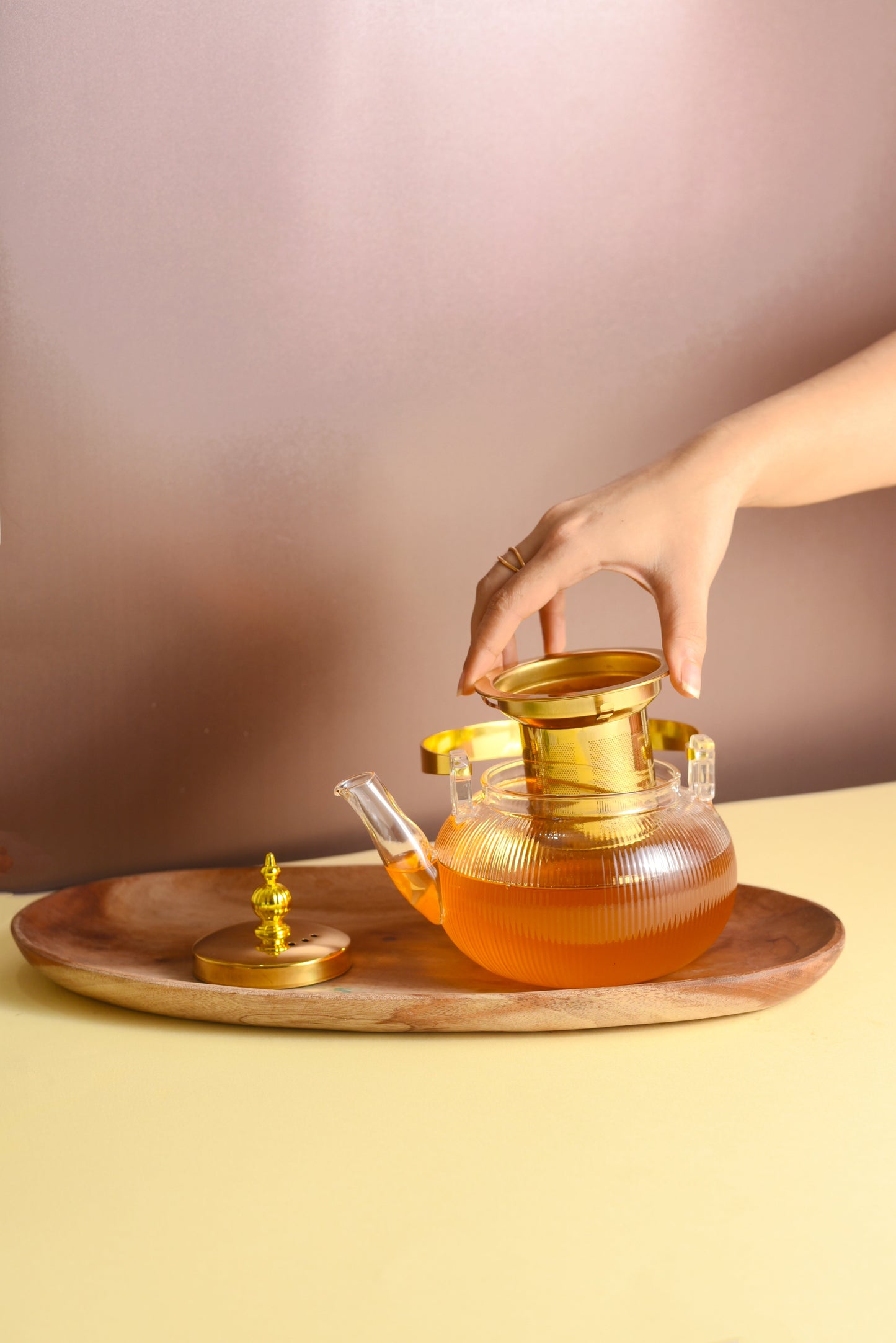 Royal Gold Glass Teapot - MAKAIBARI TEA